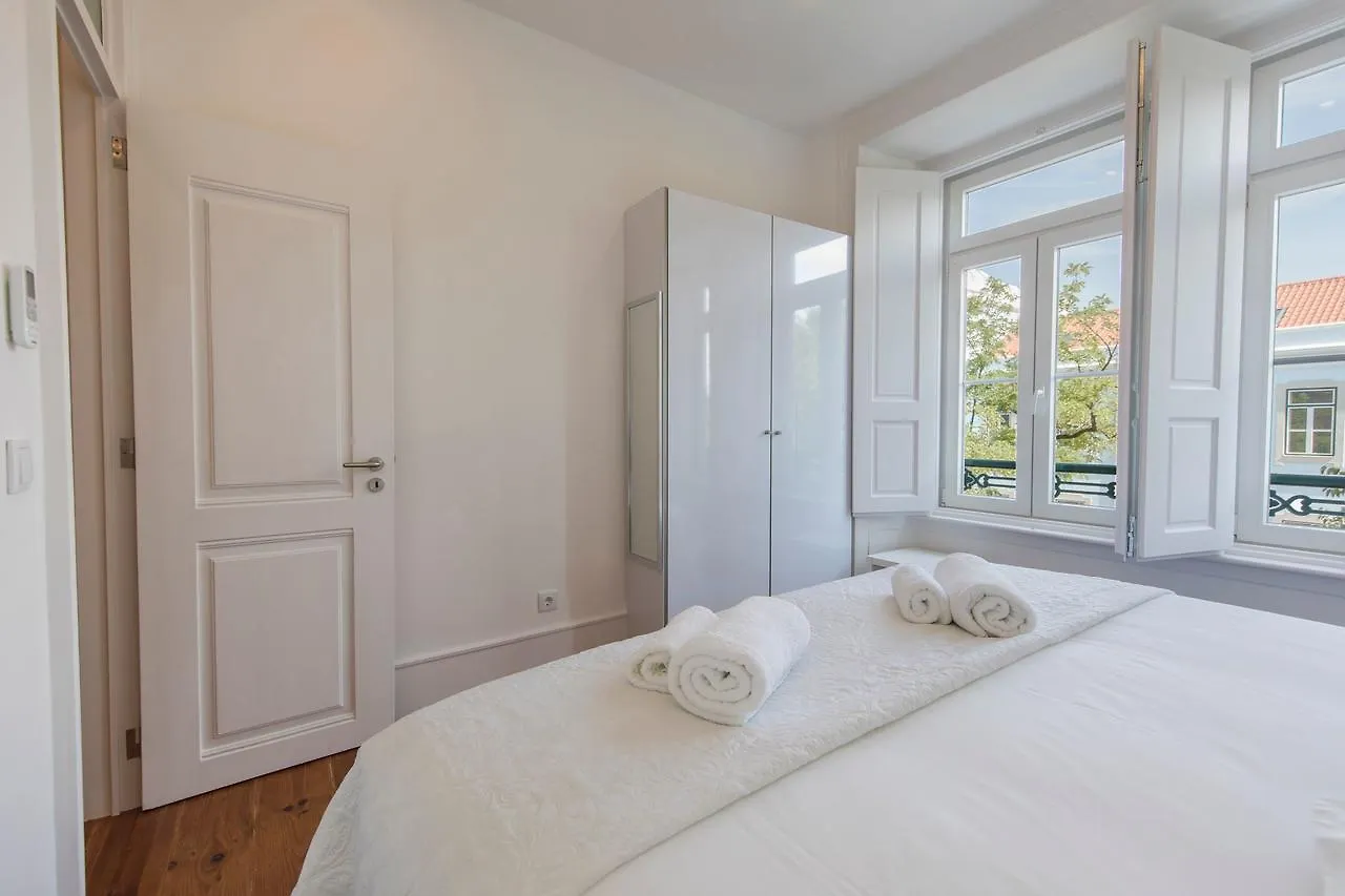 Lovelystay - Comfortable Apartment With River Views Lisbon