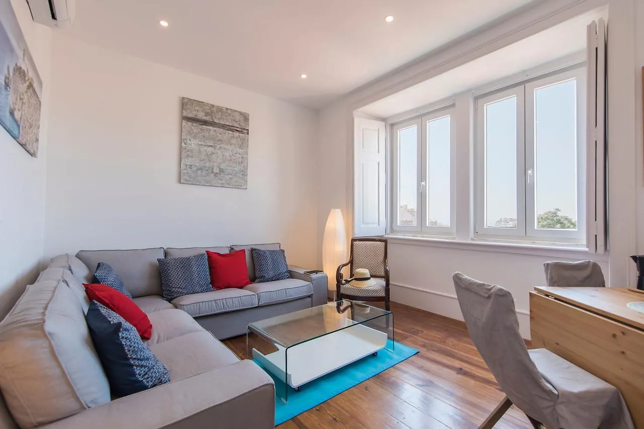 Lovelystay - Comfortable Apartment With River Views Lisbon
