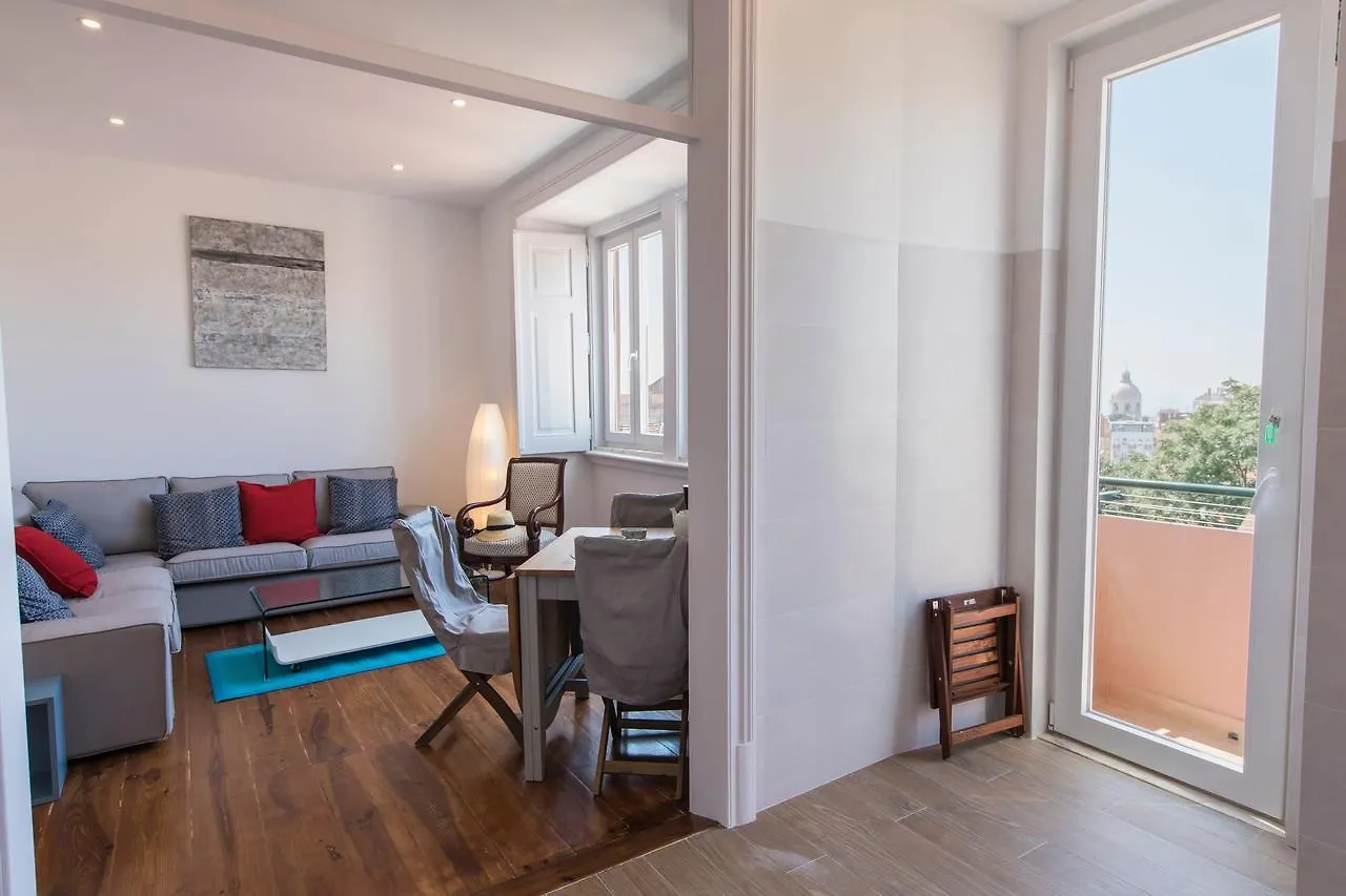 Lovelystay - Comfortable Apartment With River Views Lisbon Portugal
