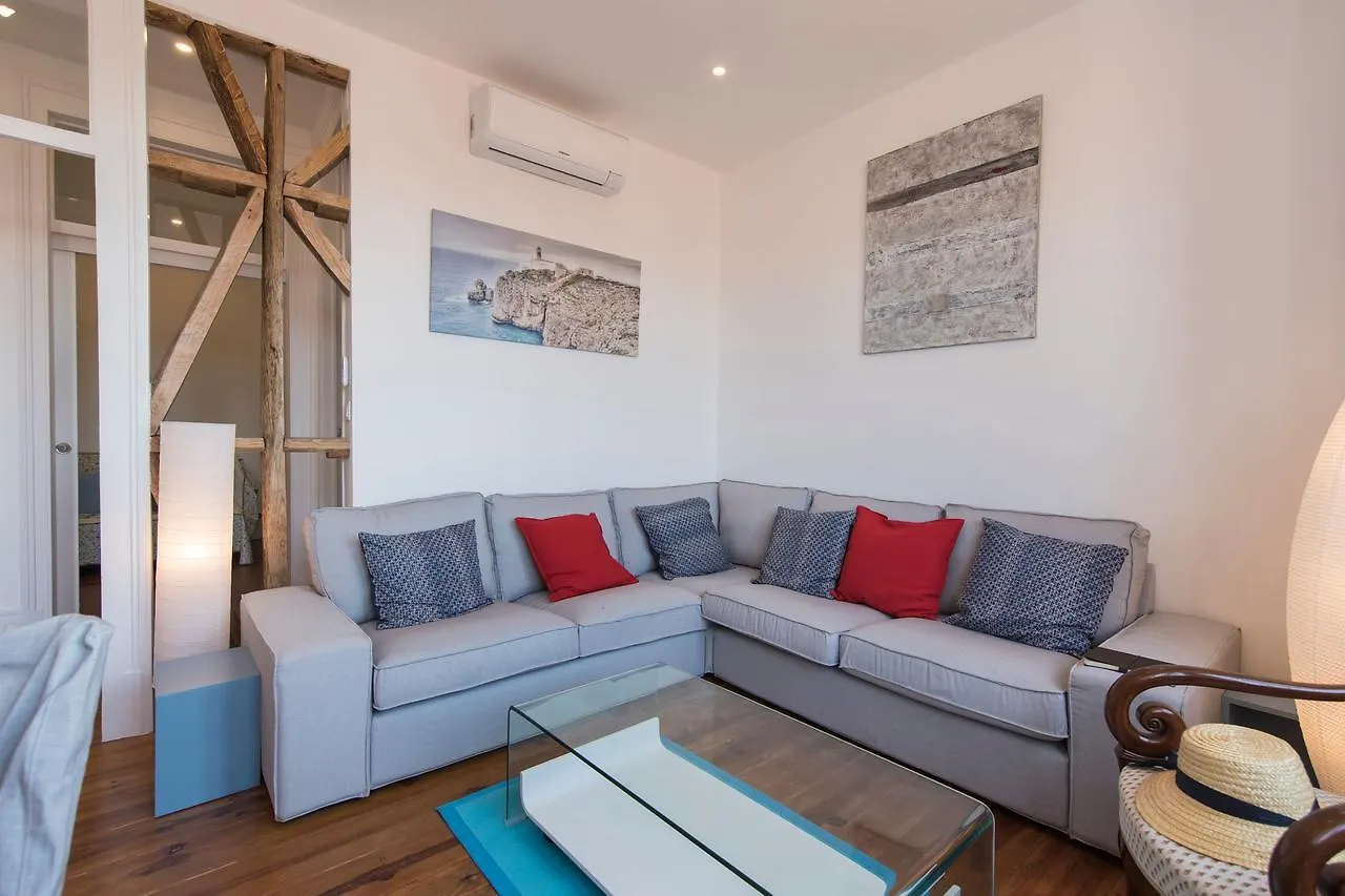 Lovelystay - Comfortable Apartment With River Views Lisbon 0*,  Portugal
