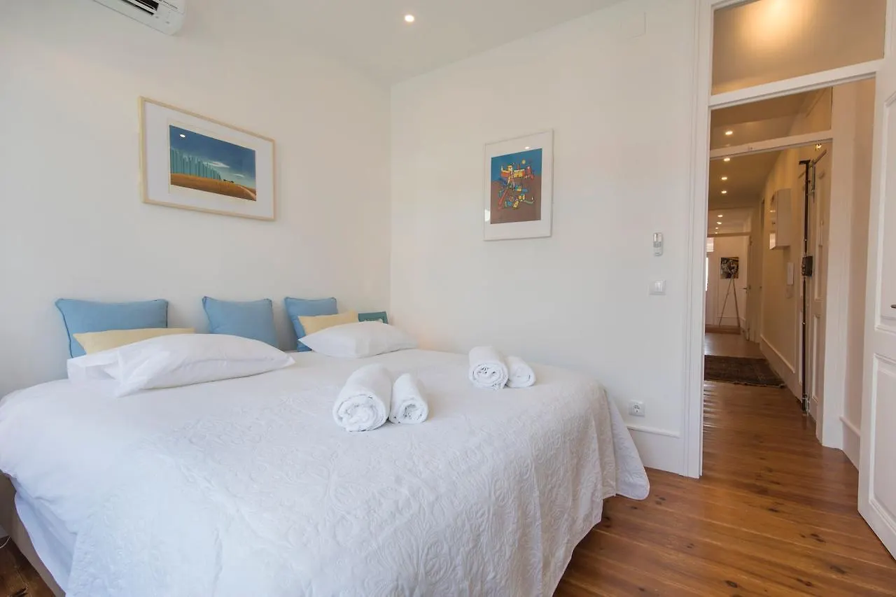 Lovelystay - Comfortable Apartment With River Views Lisbon 0*,  Portugal